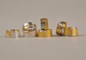 Individuelle, handgearbeitete Ringe in Silber mit Gold und Palladium und teilweise mit Brillanten. Idee und Design: die goldschmiede stamm & speth